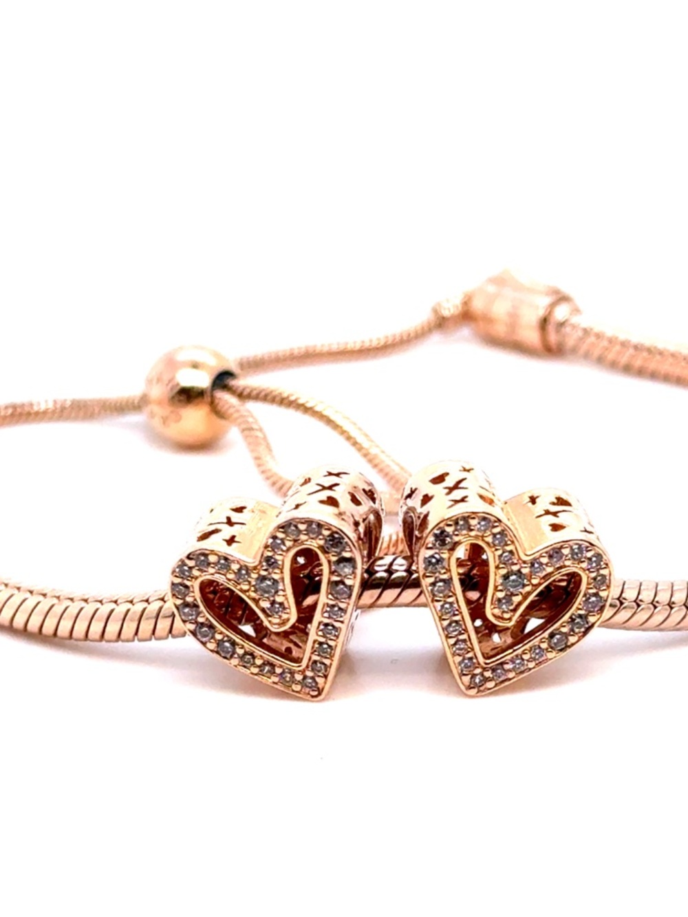 Pandora Rose Gold Heart Charm Bracelet - Picture 2 of 7